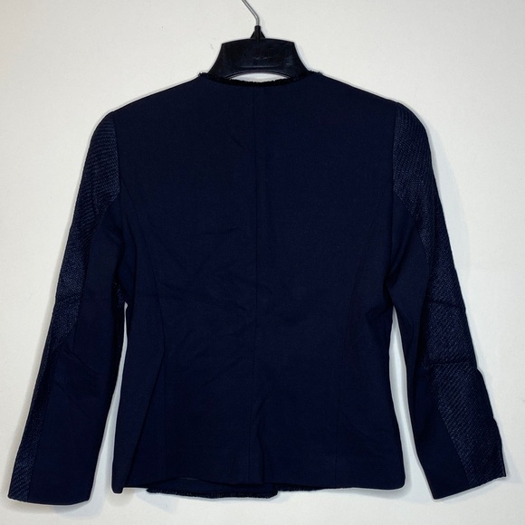 Escada Women's Black Textured Blazer Size 34 - Picture 4 of 8